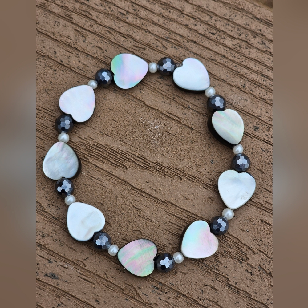 Abalone Shell Hearts And Terahertz Bracelet